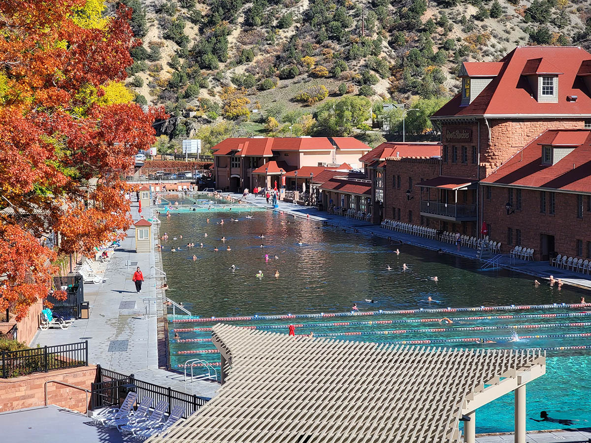 Where To See Fall Colors In Colorado Glenwood Hot Springs Resort   GHS Pool Fall Color 