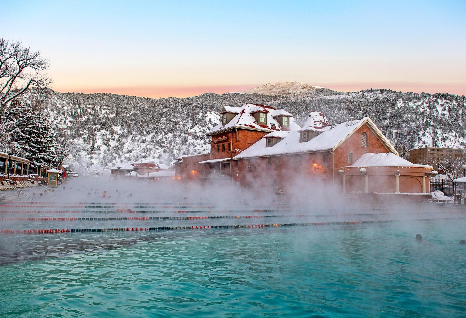 Glenwood Hot Springs Resort Pool Lodge And Spa Photo Gallery   Ec87249fa4e2e17ac5ffac374426639e8a859583 