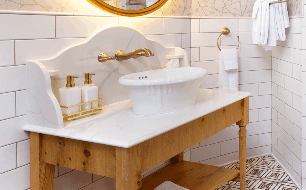 Silver Kings Suite Bathroom in the Hotel 1888 at Glenwood Hot Springs Resort
